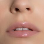 Andreia Professional Yummy Kiss Illuminateur de L&egrave;vres SPF 30 - 06 Holo Glow 7ml