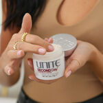 UNITE Hair SECONDS Afwerkingscrème 57g
